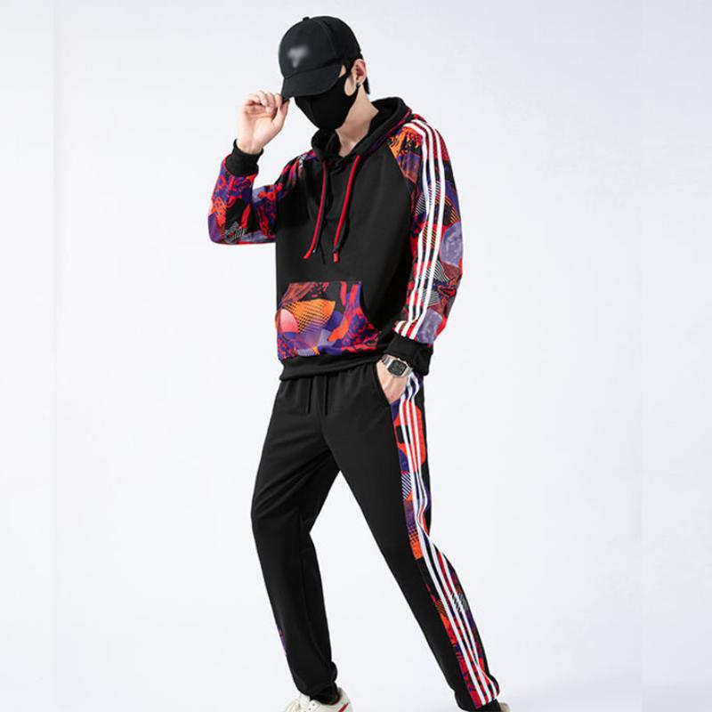 Spring Sweater Suit A Complete Set of Double Hat Rope Black and Red Sports Suit Purple Stitching Pattern Casual Suit Men