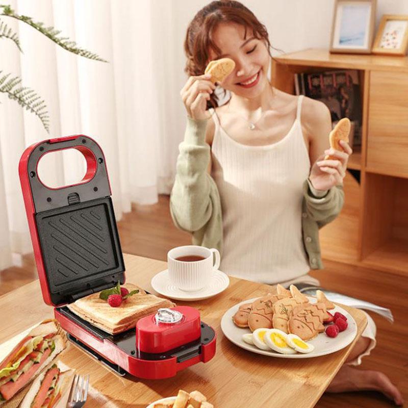 650W Breakfast Sandwich Making Machine with 5 Baking Pan Waffle Maker Bread Maker Barbecue Maker