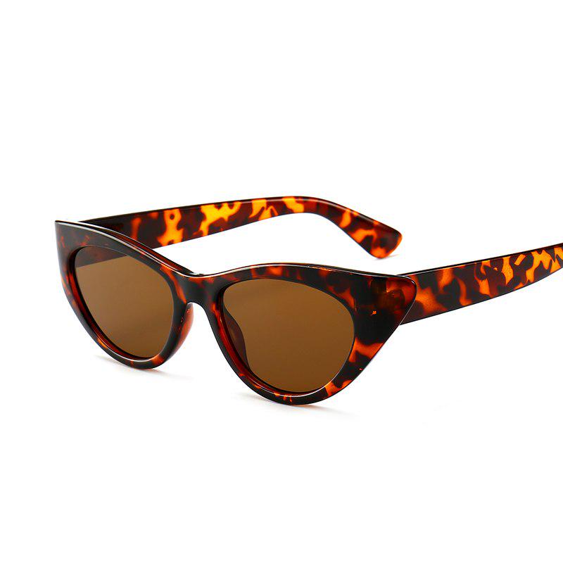 New Small Frame Rhinestone Cat Eye Sunglasses Women Red Black 2019 Fashion cateye Sun Glasses for wo