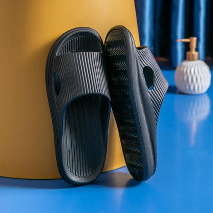 Summer Men's Sandals and Slippers Indoor Non-slip Bathroom Household Sandals and Slippers Wear Beach Shoes