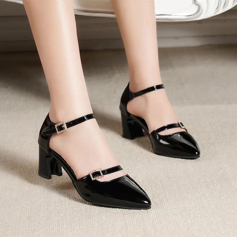 Women's Summer Sandals Comfortable Non-slip Wear-resistant Solid Color Medium Heel Sandals