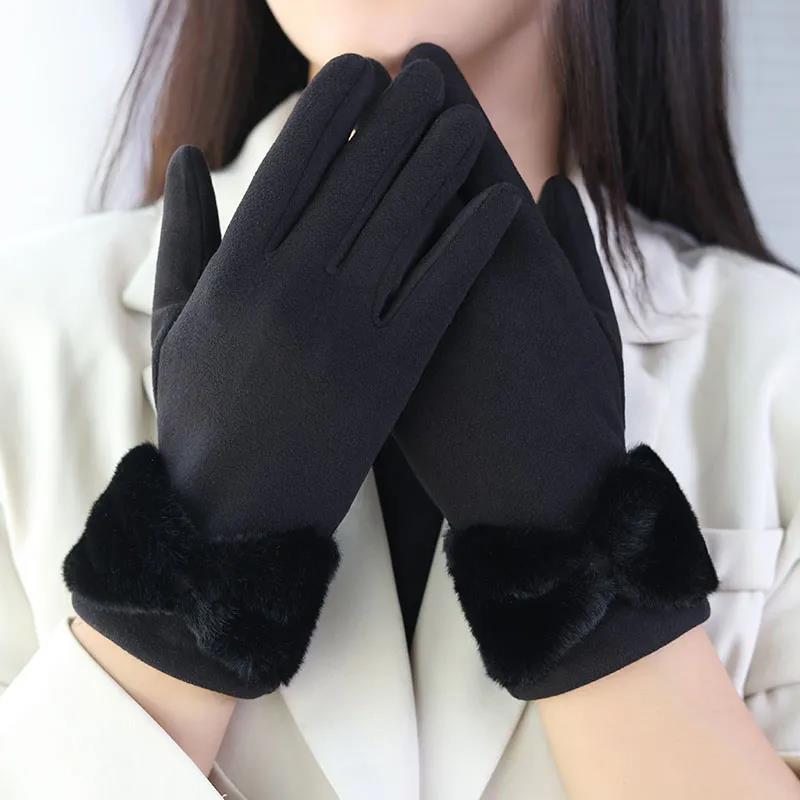 Gloves Women's Winter Plus Velvet Warm, Windproof and Cold-proof Korean Version Cute Touch Screen Riding Driving Velvet Gloves