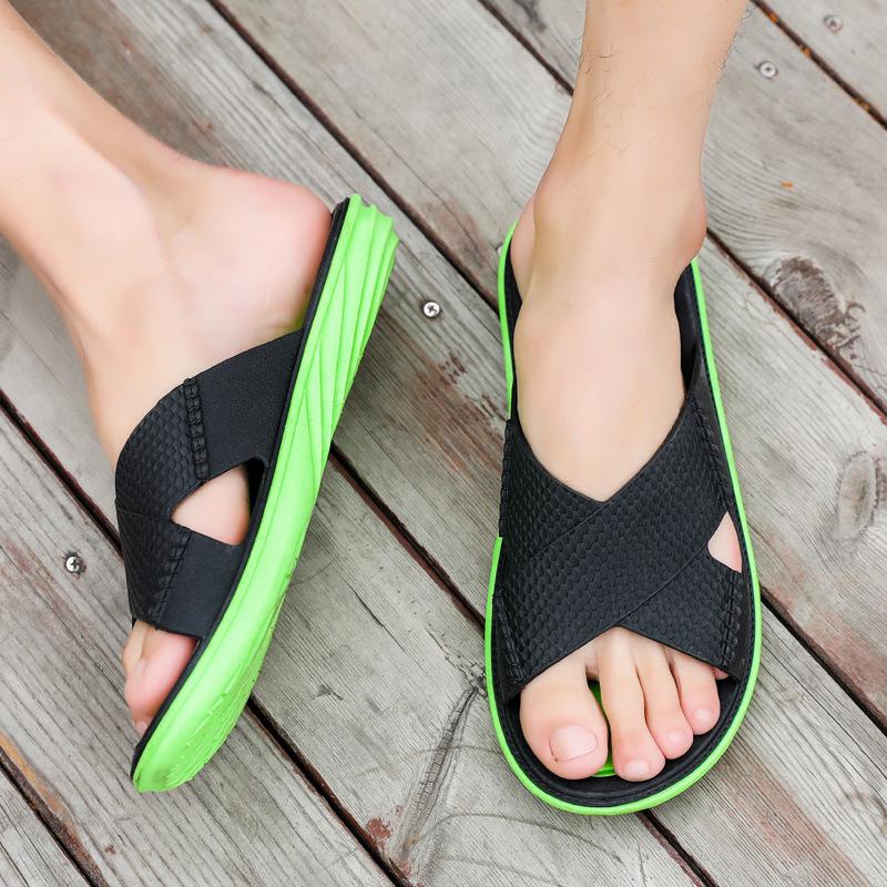 Summer Slippers Men's Fashion Wear Soft Bottom Sandals Indoor and Outdoor Beach Sandals Casua