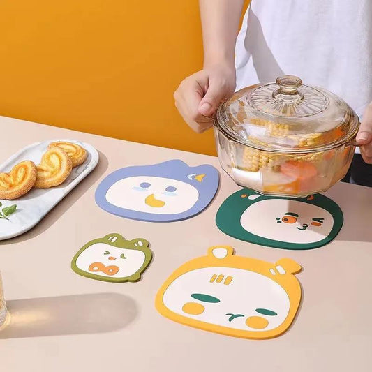 4pcs Cartoon Silicone Dining Table Placemat Coaster Kitchen Accessories Cup Mat Bar Mug Cartoon Animal Drink Pads