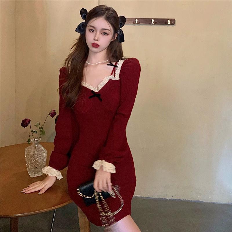 Girl Retro Elegant Temperament Waist Was Thinner Shoulder Lace Knitted Dress Autumn  Winter