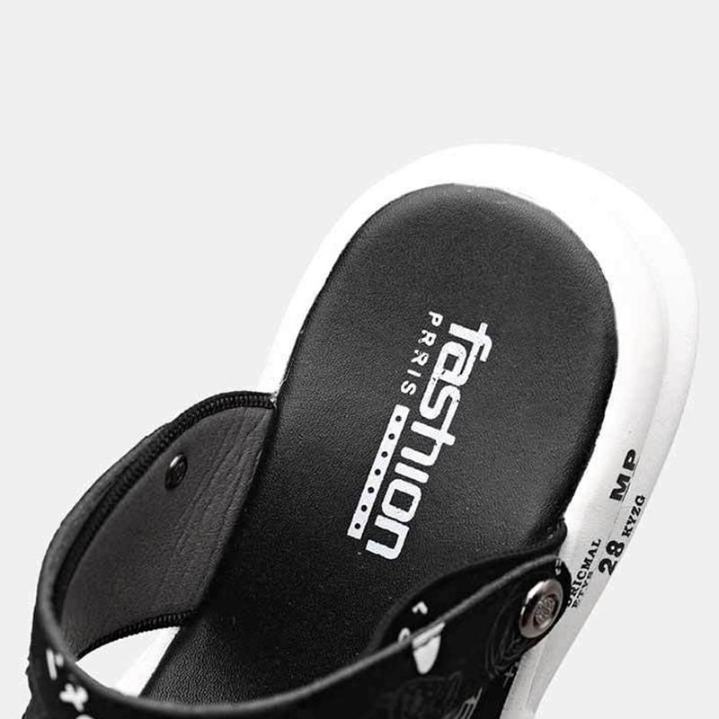 Trendy Dual-purpose Men's Leather Sandals Wearing Men's Sandals While Driving Summer Waterproof Beach Shoes