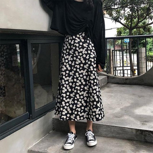 Women Skirts Spring Summer Casual A-line Long Skirts Elastic High Waist Slim Skirt Girls Loose Daisy-print Chiffon Skirt