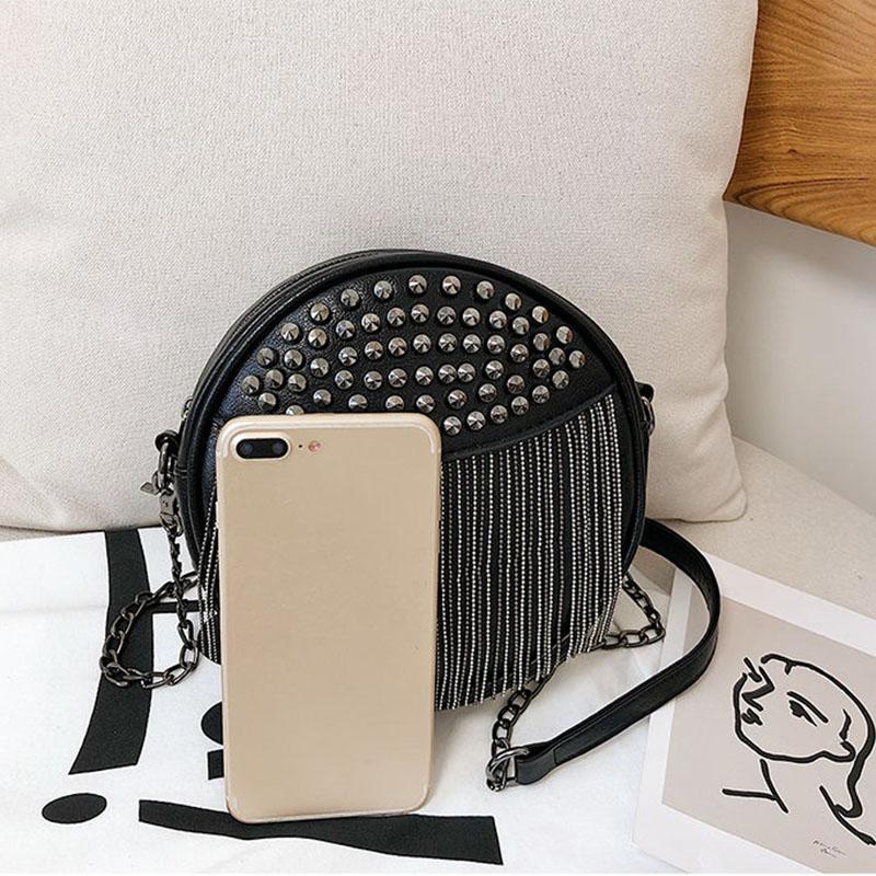 Tassel Rivet Round Bag Metal Chain Pu Leather Messenger Bag Women Outing Trip Crossbody Bags Black