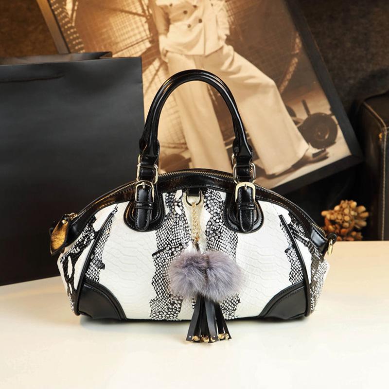 Genuine Leather Single Shoulder Bag Wild Fashion Middle-aged Ladies Shopping Bags Personalized Snake-print Messenger Bag