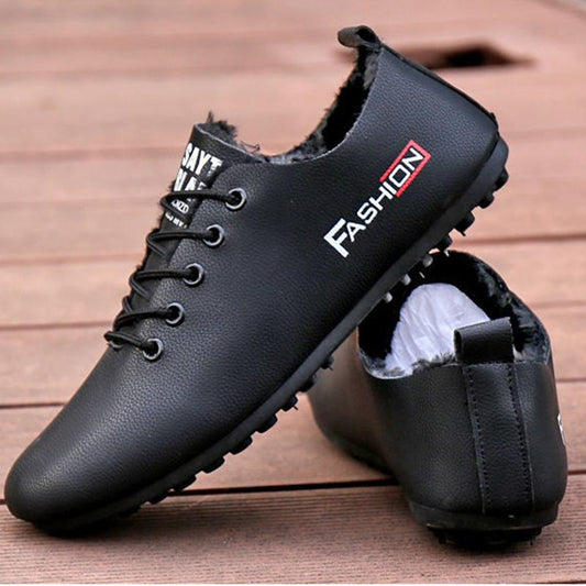 Men's Shoes Winter Plus Velvet Casual Shoes Black Leather Shoes Waterproof Non-slip Peas Shoes Boys Winter Warm Cotton Shoes
